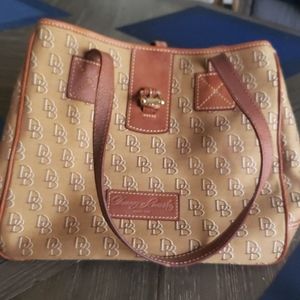 Dooney & Bourke purse